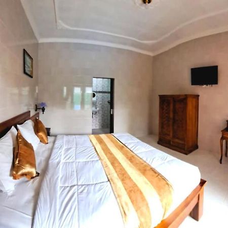 Wahyuga Sari Guest House Nita Salon & Spa Lembongan Extérieur photo