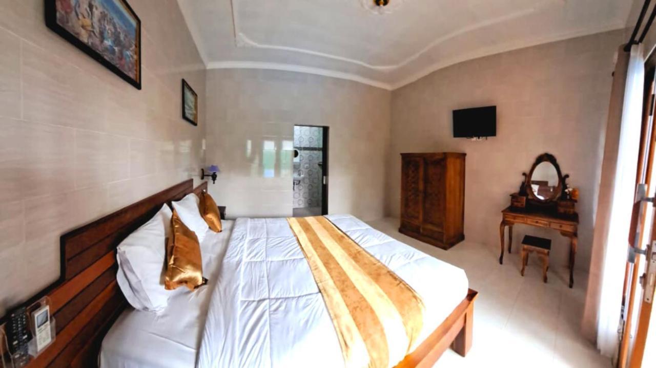 Wahyuga Sari Guest House Nita Salon & Spa Lembongan Extérieur photo